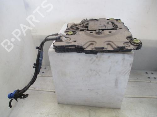 Depósito de AdBlue Depósito de AdBlue PEUGEOT 208 II (UB_, UP_, UW_, UJ_) 1.5 BlueHDI 100 (102 hp) 33892185 33892185