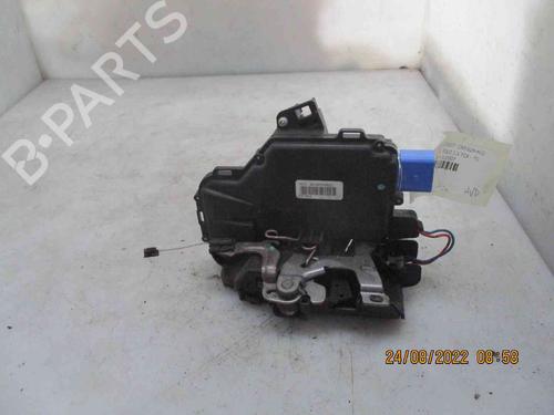 Used Front right lock VW POLO (9N_, 9A_) 1.2 (54 hp) 19737875