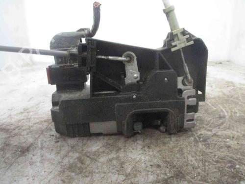 Front left lock OPEL ZAFIRA A MPV (T98) 1.6 (F75) | BP20205821C98 