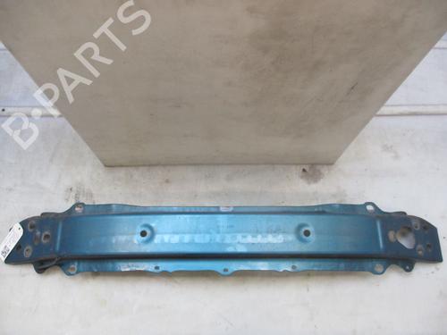 Used Front bumper reinforcement TOYOTA YARIS (_P13_) 1.0 (KSP130_, KSP130) (69 hp) 24399957