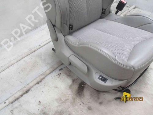Right front seat PEUGEOT 308 SW I (4E_, 4H_) 1.6 16V | BP26630348C16 