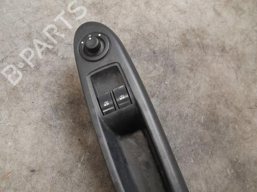 Commutateur RENAULT CLIO II (BB_, CB_) 1.5 dCi (B/CB07) (65 hp) 26537779