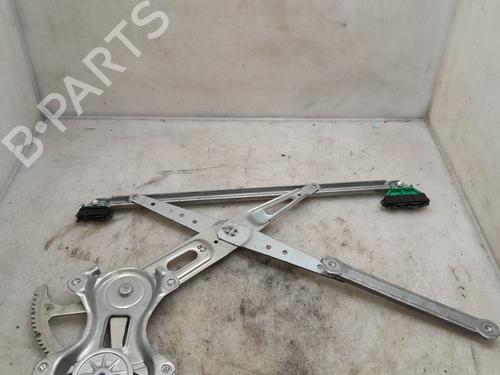 Lève-vitre avant gauche TOYOTA PRIUS PLUS (_W4_) 1.8 Hybrid (ZVW40W, ZVW41W) (136 hp) 32128123