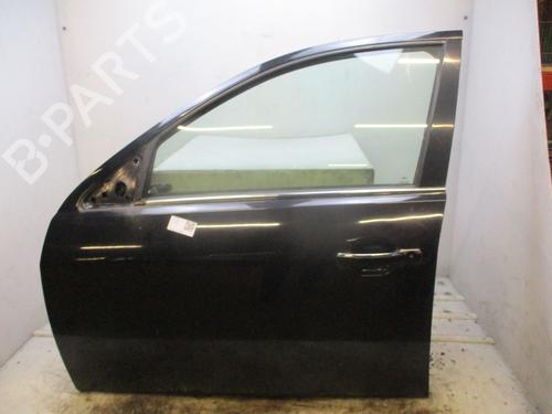 Used Left front door FORD MONDEO III (B5Y) 1.8 16V (110 hp) 24971621