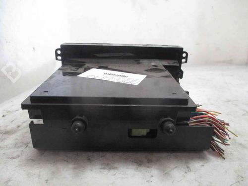 AC-Styringsenhed/Manøvreenhed SUZUKI GRAND VITARA I (FT, HT) 2.0 HDI 110 16V 4x4 (SQ420D, TD83V) | BP24010023I5 