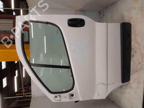 Used Left front door OPEL VIVARO A Van (X83) 2.0 CDTI (F7) (90 hp) 26631582
