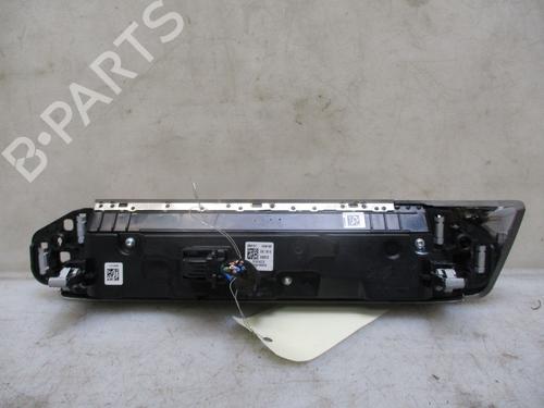 Switch PEUGEOT 3008 II SUV (MC_, MR_, MJ_, M4_) 1.5 BlueHDi 130 | BP26639643I30 