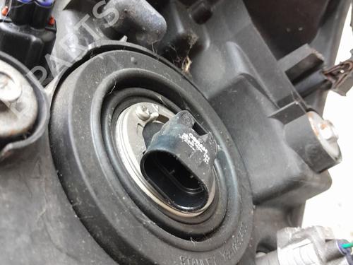 Right headlight TOYOTA COROLLA Verso (ZER_, ZZE12_, R1_) 2.2 D-4D (AUR10_, AUR10R) | BP30116618C29