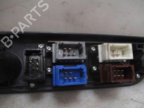 Switch RENAULT ESPACE III (JE0_) 2.2 dCi (JE0S) | BP19717156I30 