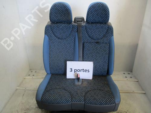 Used Right front seat FIAT SCUDO Van (270_, 272_) 1.6 D Multijet (90 hp) 24444290