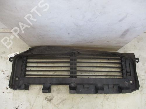 Calandre VOLVO XC40 (536) T5 Plug-in Hybrid (262 hp) 32036986