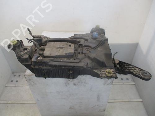 Used AdBlue tank AdBlue tank PEUGEOT 308 SW II (LC_, LJ_, LR_, LX_, L4_) 1.6 BlueHDi 120 (120 hp) 36168893 36168893