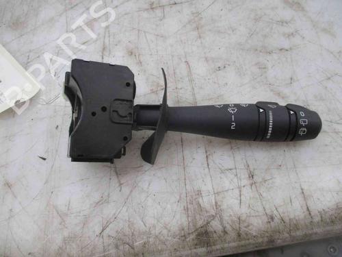 Used Steering column stalk RENAULT CLIO II (BB_, CB_) 1.6 16V (BB01, BB0H, BB0T, BB14, BB1D, BB1R, BB2KL, BB3G... (107 hp) 19719022
