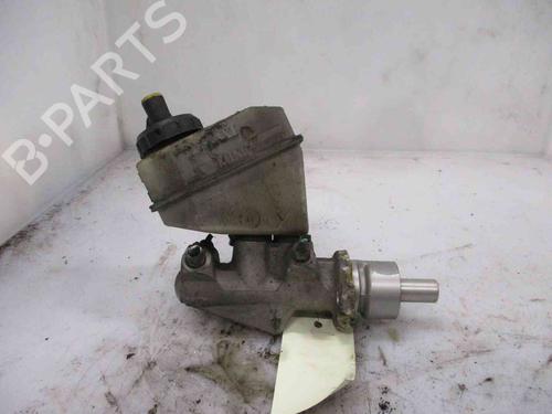 Used Brake master cylinder RENAULT KANGOO Express (FC0/1_) 1.5 dCi (FC1G) (84 hp) 19734857