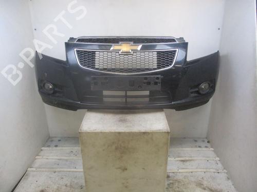 Used Front bumper CHEVROLET CRUZE (J300) 2.0 CDI (163 hp) 29514945