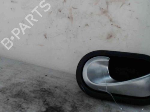 Used Front left interior door handle RENAULT SCÉNIC II (JM0/1_) 1.5 dCi (JM1E, JM16) (106 hp) 19713785