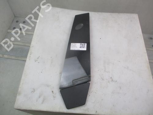 other-tesla-model-3-5yj3-2017-32431136 main image