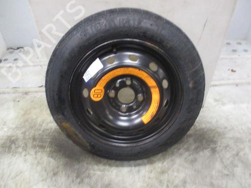 Używane Zestaw narzędzi / podnośnik FIAT PUNTO (188_) 1.2 60 (188.030, .050, .130, .150, .230, .250) (60 hp) 24013742