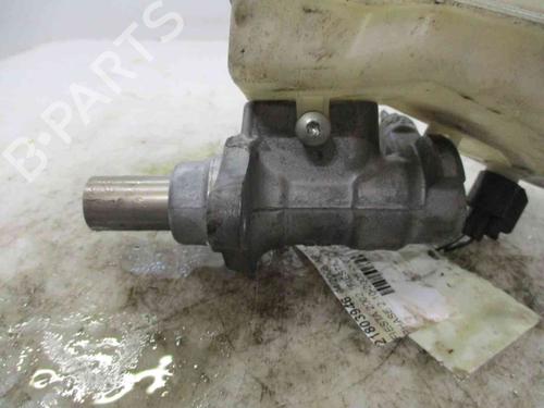 Brake master cylinder FORD FIESTA V (JH_, JD_) 1.4 TDCi | BP24006899M77 