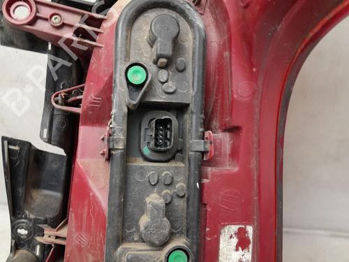 Left taillight PEUGEOT 5008 (0U_, 0E_) 2.0 HDi 150 / BlueHDi 150 | BP29379729C34 