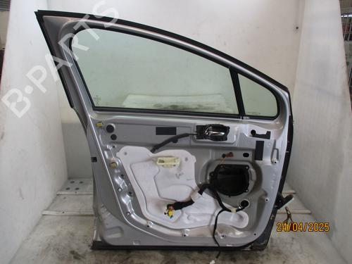 Left front door PEUGEOT 5008 (0U_, 0E_) 1.6 HDi | BP25436668C2 