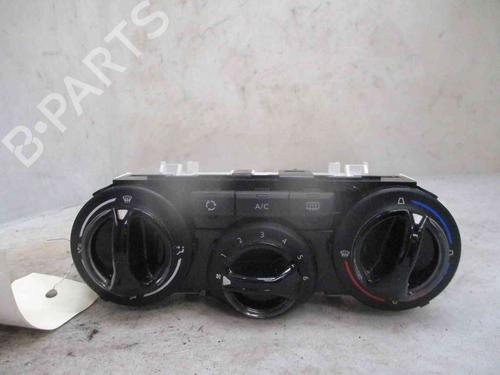 Used Climate control PEUGEOT 208 I (CA_, CC_) 1.2 VTI 82 (82 hp) 19721995