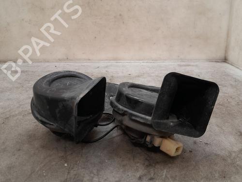 Toeter PEUGEOT 308 I (4A_, 4C_) 1.6 HDi (109 hp) 28445065