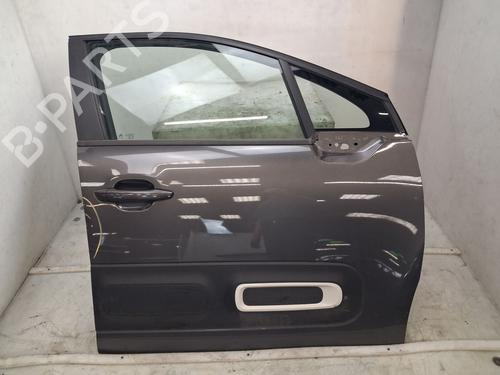 Dør højre fortil Dør højre fortil CITROËN C3 III (SX) 1.2 THP 110 (SXHNPS, SXHNZT, SXHNZ6) (110 hp) 37453428 37453428