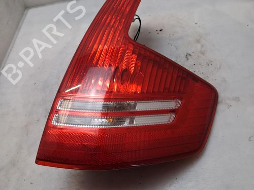 Used Right taillight Right taillight 38526402 38526402