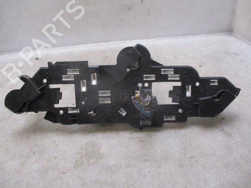 Lamp holder PEUGEOT 307 (3A/C) 2.0 HDi 90 | BP26638583L10 