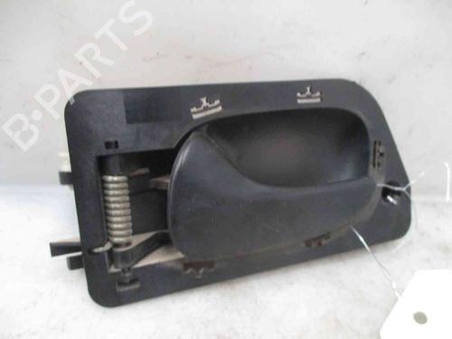 Used Rear left interior door handle RENAULT LAGUNA I (B56_, 556_) 2.2 D (B56F/2) (83 hp) 24007369