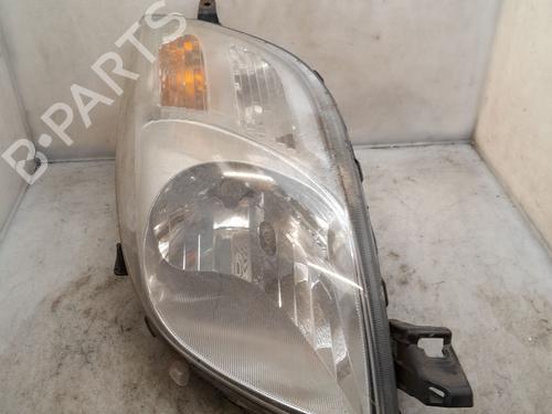 Used Right headlight Right headlight TOYOTA YARIS (_P9_) 1.4 D-4D (NLP90_, NLP90R) (90 hp) 32510469 32510469