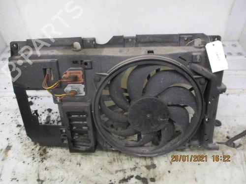 Used Radiator fan CITROËN XSARA (N1) 1.4 i (75 hp) 24008284