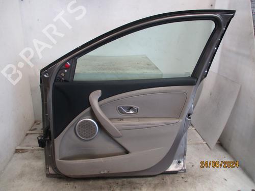 Right front door RENAULT MEGANE III Hatchback (BZ0/1_, B3_)  | BP26634840C3 