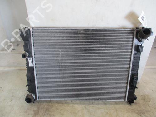 Used Water radiator Water radiator RENAULT CAPTUR II (HF_) Blue dCi 115 (HFAD) (116 hp) 33296838 33296838
