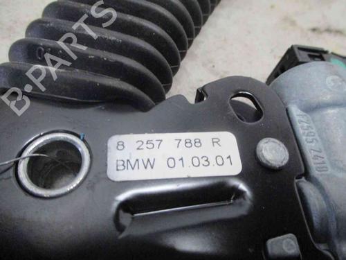 Used Seat buckle BMW 3 Coupe (E46) 318 Ci (118 hp) 19722558