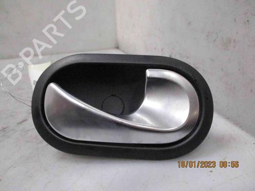 Used Rear right interior door handle RENAULT TWINGO III (BCM_, BCA_) 1.0 SCe 75 (73 hp) 26624515