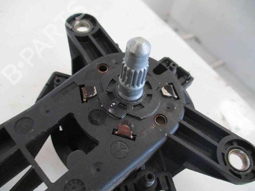 Front right window mechanism PEUGEOT 106 I (1A, 1C) 1.1 | BP19713546C23 