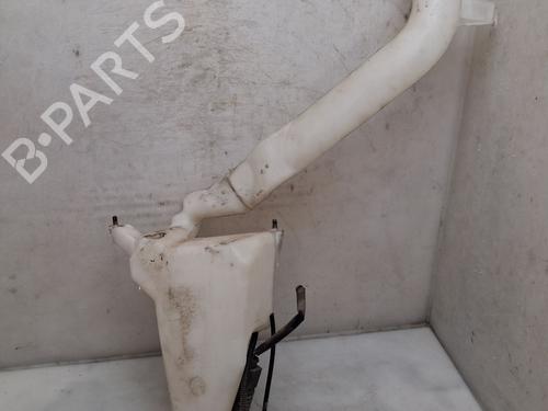 Used Windscreen washer tank Windscreen washer tank 38526364 38526364