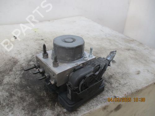 Used ABS pump RENAULT CLIO IV (BH_) 0.9 TCe 75 (BHNP) (76 hp) 25377873