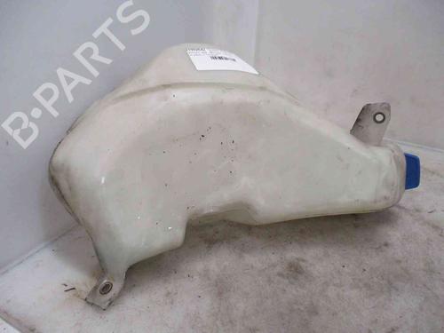 Used Windscreen washer tank VW PASSAT B5 (3B2) 1.9 TDI (115 hp) 24008534