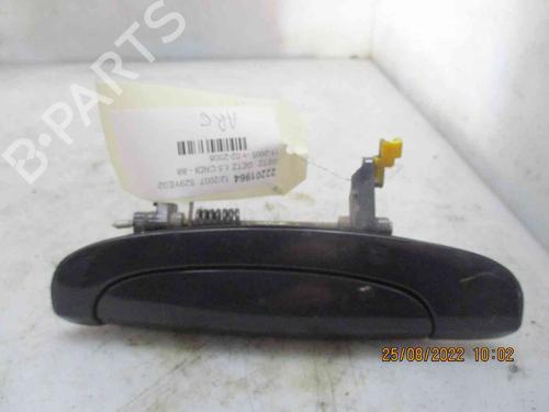 Used Rear left exterior door handle HYUNDAI GETZ (TB) 1.5 CRDi (88 hp) 26626447