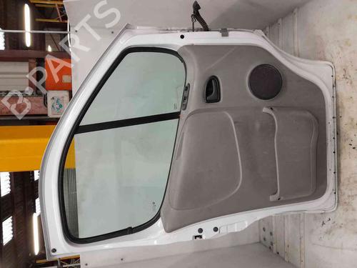 Left front door OPEL VIVARO A Van (X83) 2.0 CDTI (F7) | BP26631582C2