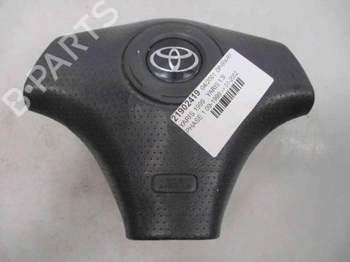 Used Driver airbag TOYOTA YARIS (_P1_) 1.3 (NCP10, SCP12_) (86 hp) 19719599