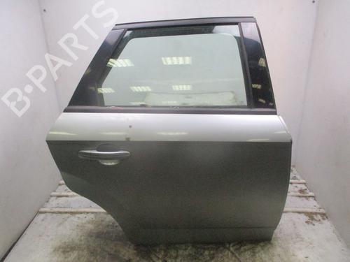 Dør højre bagtil Dør højre bagtil 33131805 33131805