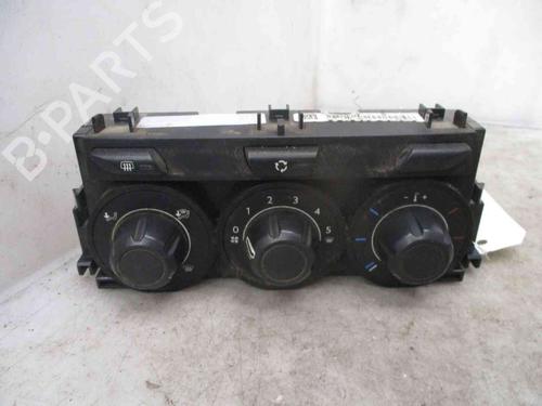 Used Climate control CITROËN C3 II (SC_) 1.4 HDi 70 (SC8HZC, SC8HR0, SC8HP4) (68 hp) 19712437