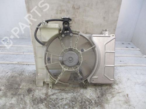Radiator fan TOYOTA YARIS (_P9_) 1.3 VVT-i (SCP90_, SCP90R) | BP30046556M35