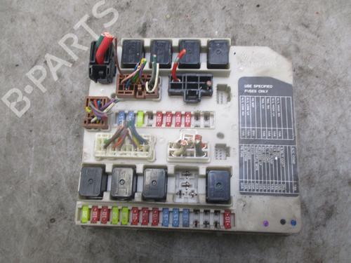 Used Fuse box NISSAN MICRA III (K12) 1.2 16V (80 hp) 24103778