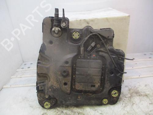 Used AdBlue tank PEUGEOT 208 II (UB_, UP_, UW_, UJ_) 1.5 BlueHDI 100 (102 hp) 32074887