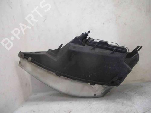 Right headlight FORD FOCUS I Saloon (DFW) 1.4 16V | BP19722547C29 